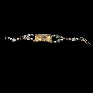 Silver Bracelet with blue topaz and pearls handmade